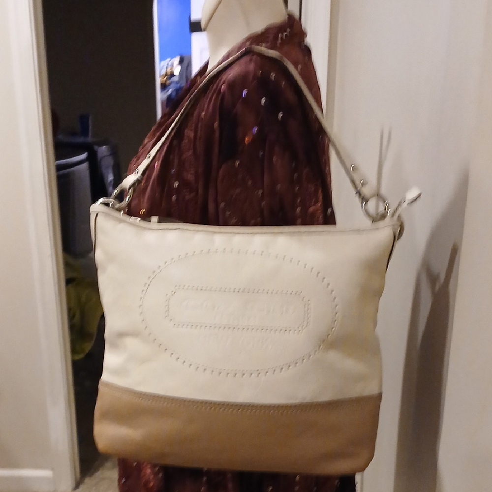 Elegant Cream and Tan Women's Bag